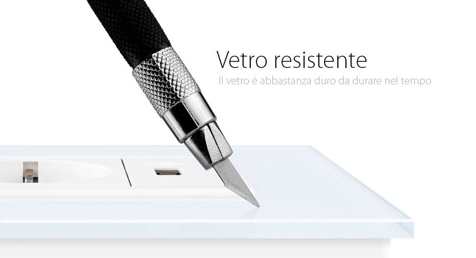 Presa Schuko con USB Livolo Standard italiano