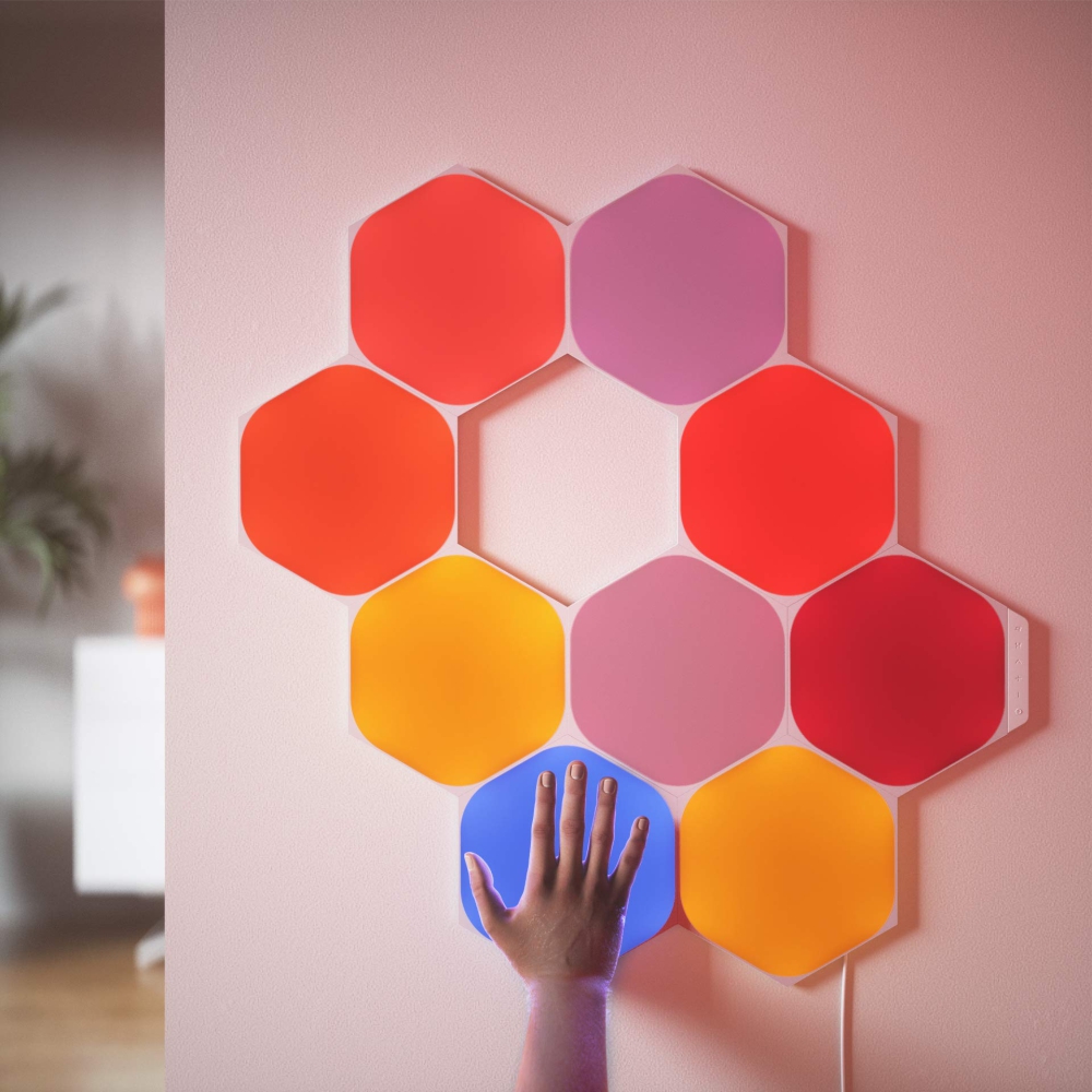 Kit 9 pannelli luminosi Nanoleaf Shapes Hexagons, 16 milioni di colori, tecnologia LED RGBW, cavo da 2,5 m