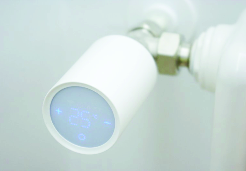 Kit valvola termostatica con hub per radiatore Meross MTS150H, controllo tramite applicazione, Wi-Fi