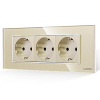 Presa Tripla 6M con Cornice in Vetro LUXION, Standard Italiano colore dorato