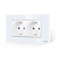 Presa Doppia con Cornice in Vetro LUXION, Standard Italiano, 4 Moduli (4M)