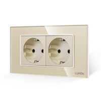 Presa Doppia con Cornice in Vetro LUXION, Standard Italiano, 4 Moduli (4M) colore dorato