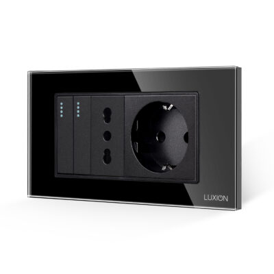 Interruttore doppio + presa stretta + presa Schuko con placca in vetro LUXION, standard italiano, 4M colore nero